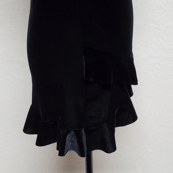 VINTAGE Shirley of Hollywood Black Velvet  Asymmetric Ruffle Mini Lingerie Dress - Picture 7 of 15